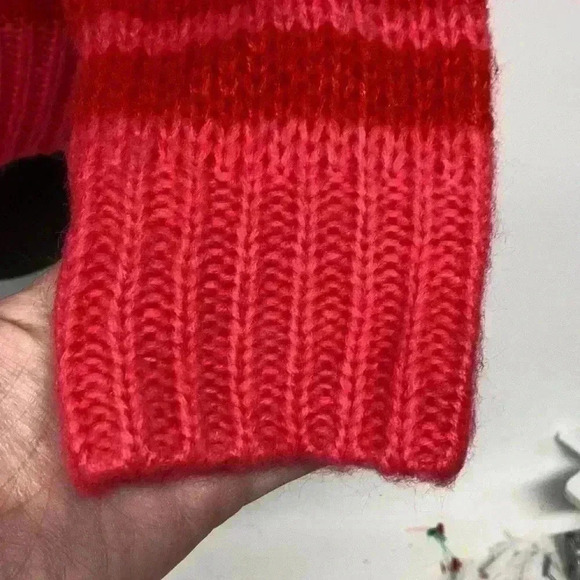 Stitches and stripes size small pink knit sweater - Picture 5 of 7